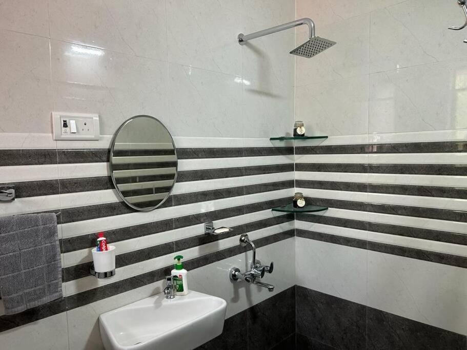 Spacious Studio & Pool Facility. Бенаулим Экстерьер фото